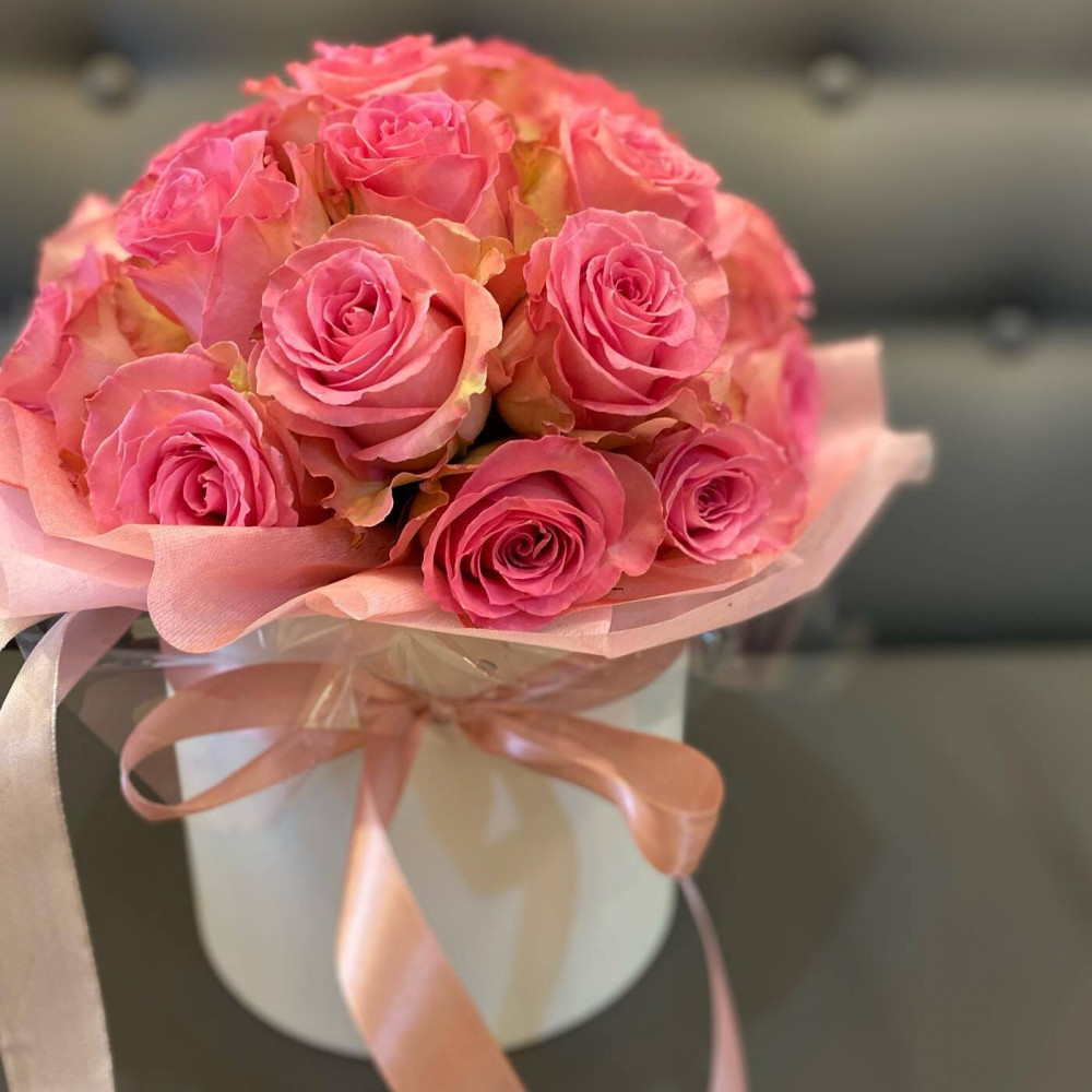 Букет цветов «15 роз в коробке» - фото 3