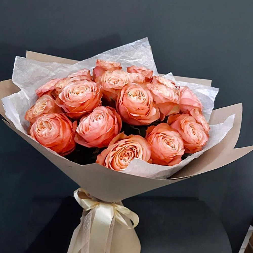 Букет цветов «19 пионовидных роз»