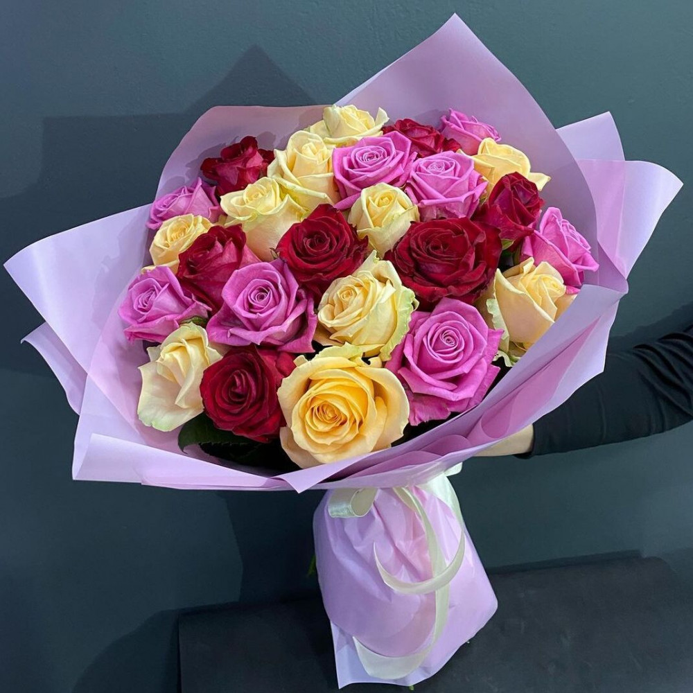 Букет цветов «25 бело-розовых роз»