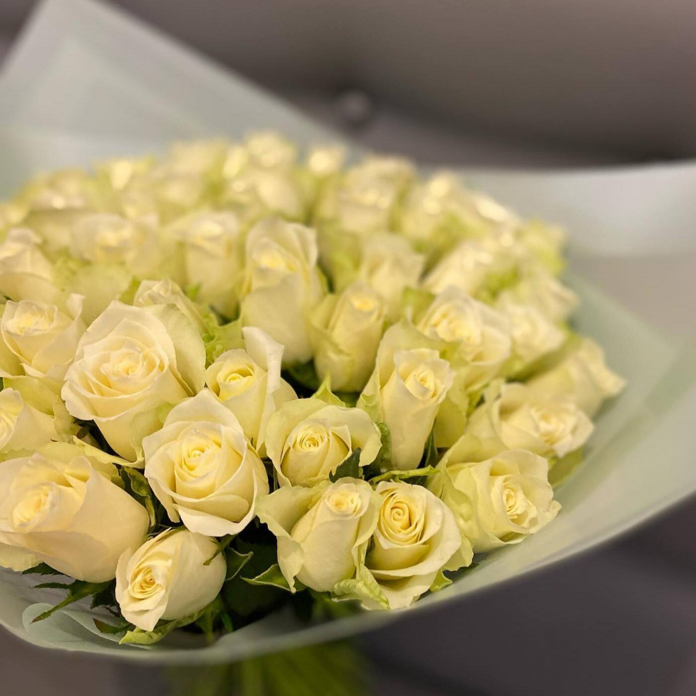 Букет цветов «Букет из 51 белой кенийской розы» - фото 2