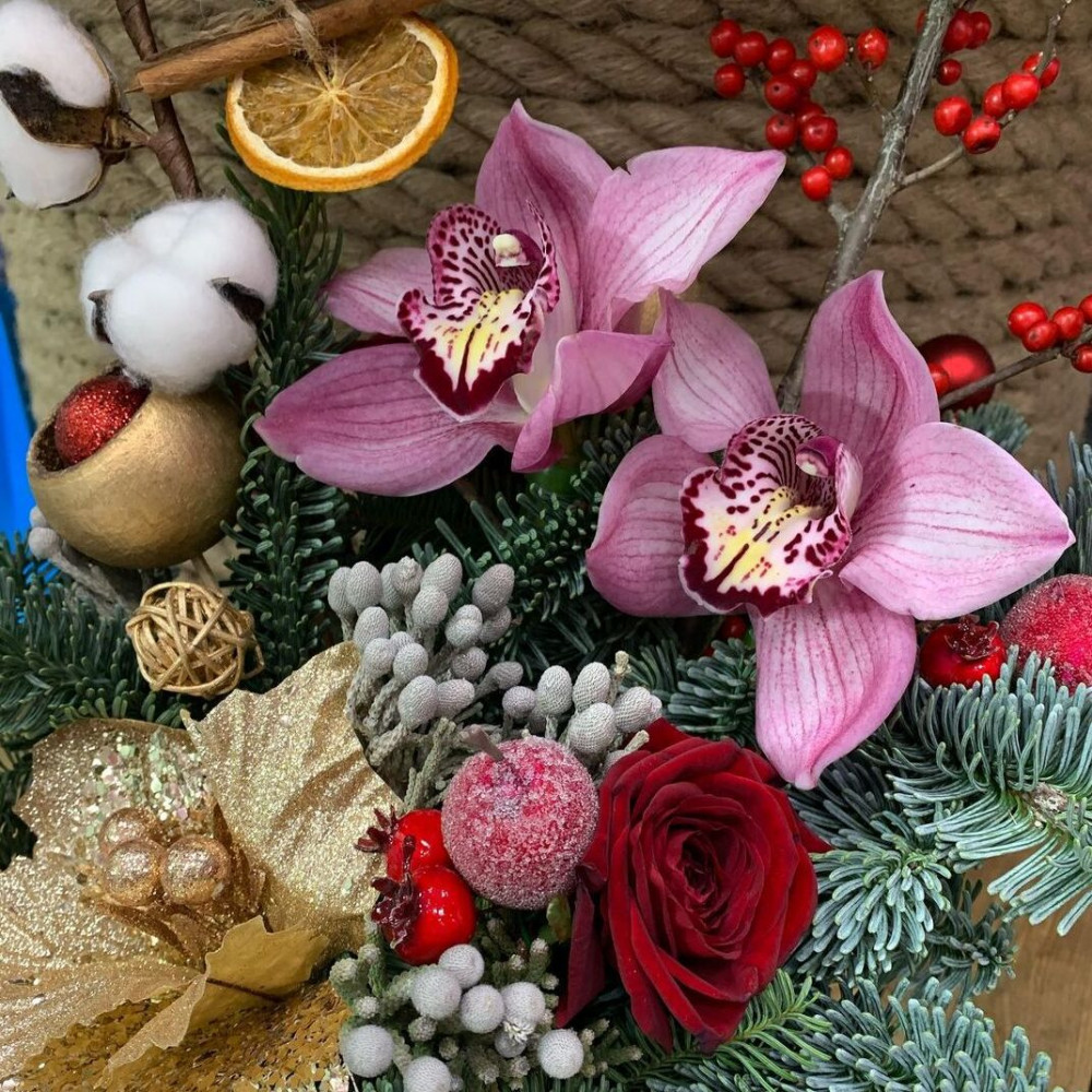 Букет цветов «Новогодняя композиция с хлопком» - фото 2