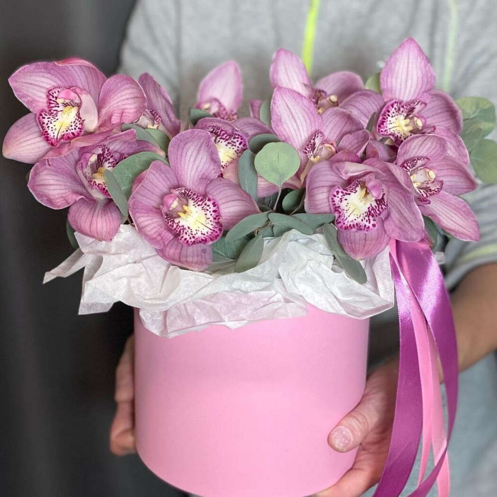 Букет цветов «Орхидеи в шляпной коробке» - фото 2