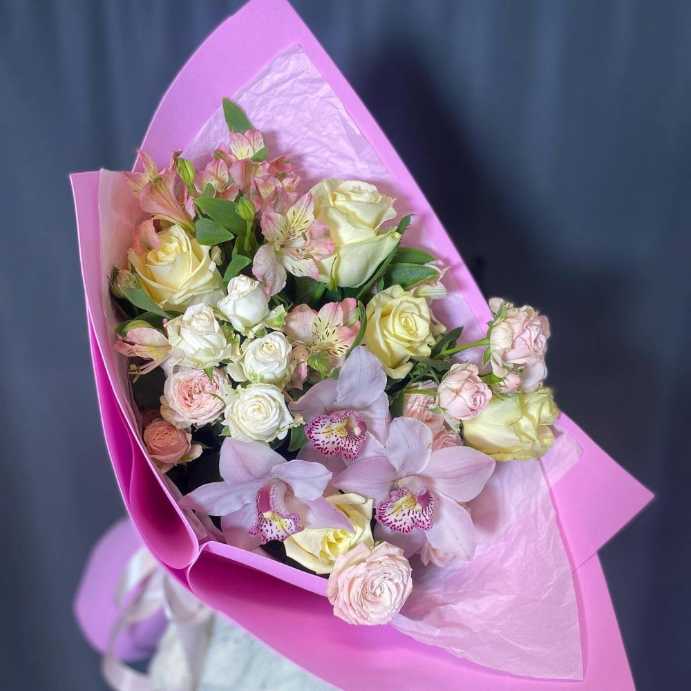 Букет цветов «Белые розы и орхидеи» - фото 2